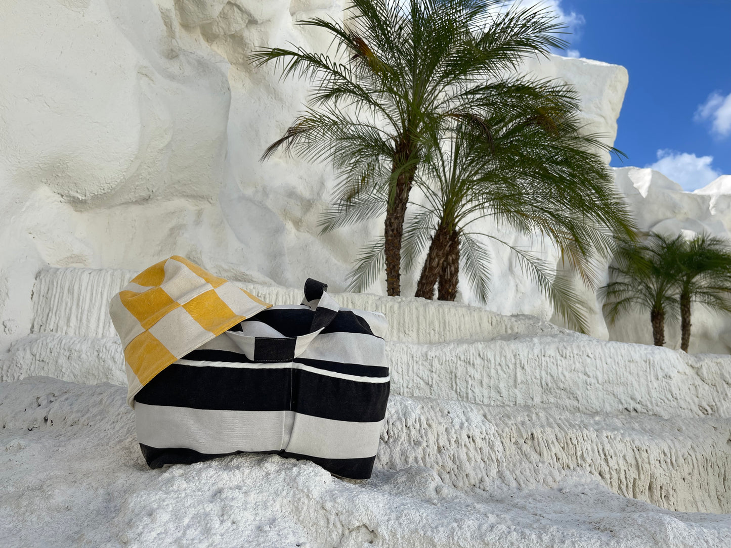 Fits Everything Carry Bag- Black/Natural Stripe
