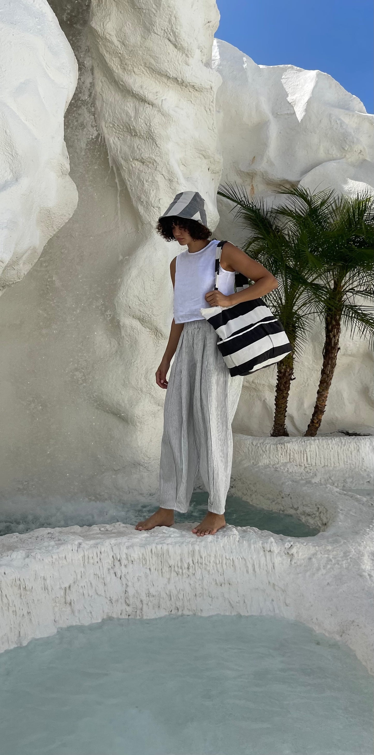 Fits Everything Carry Bag- Black/Natural Stripe