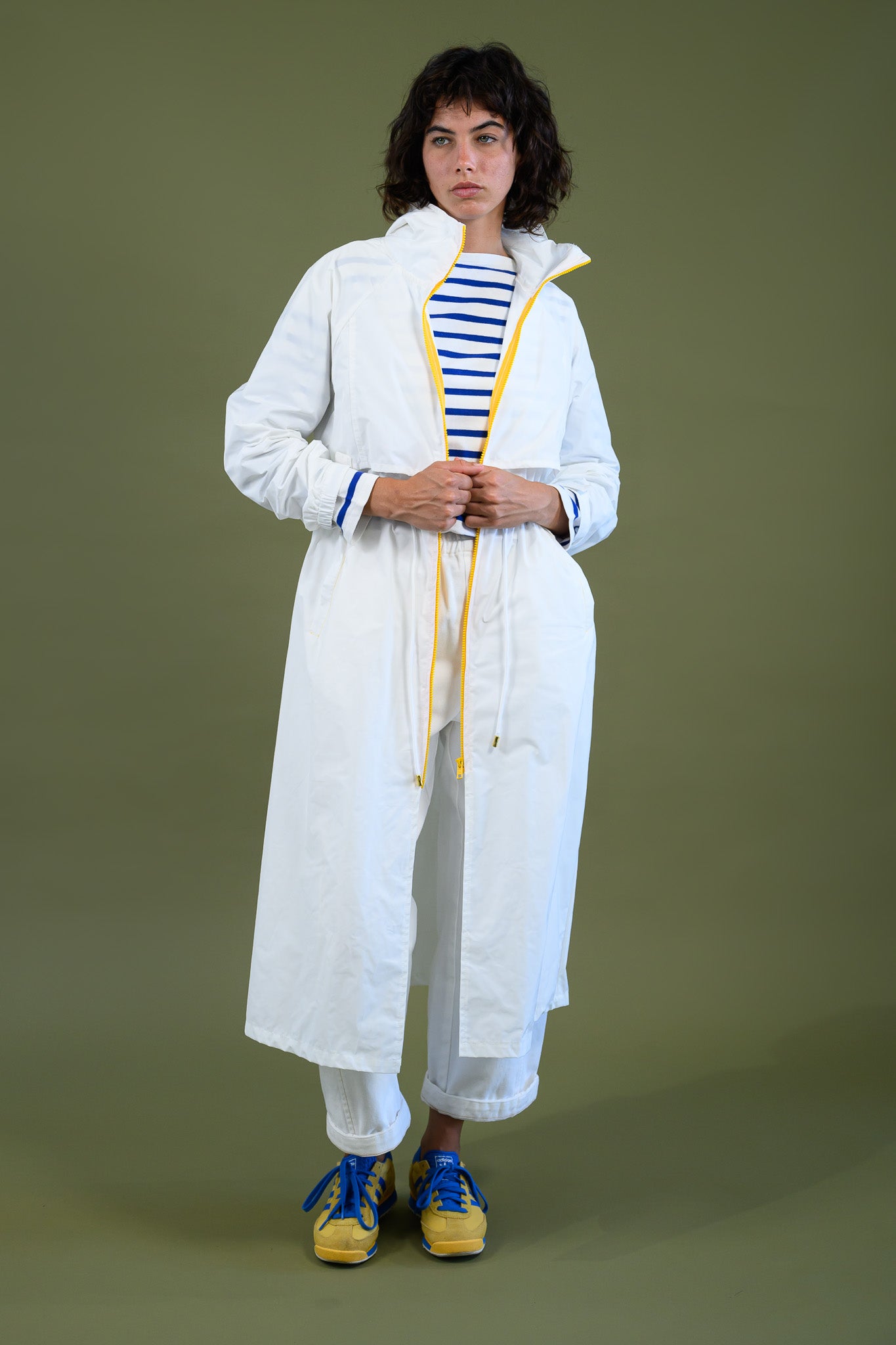 Cloud Breaker Raincoat - White