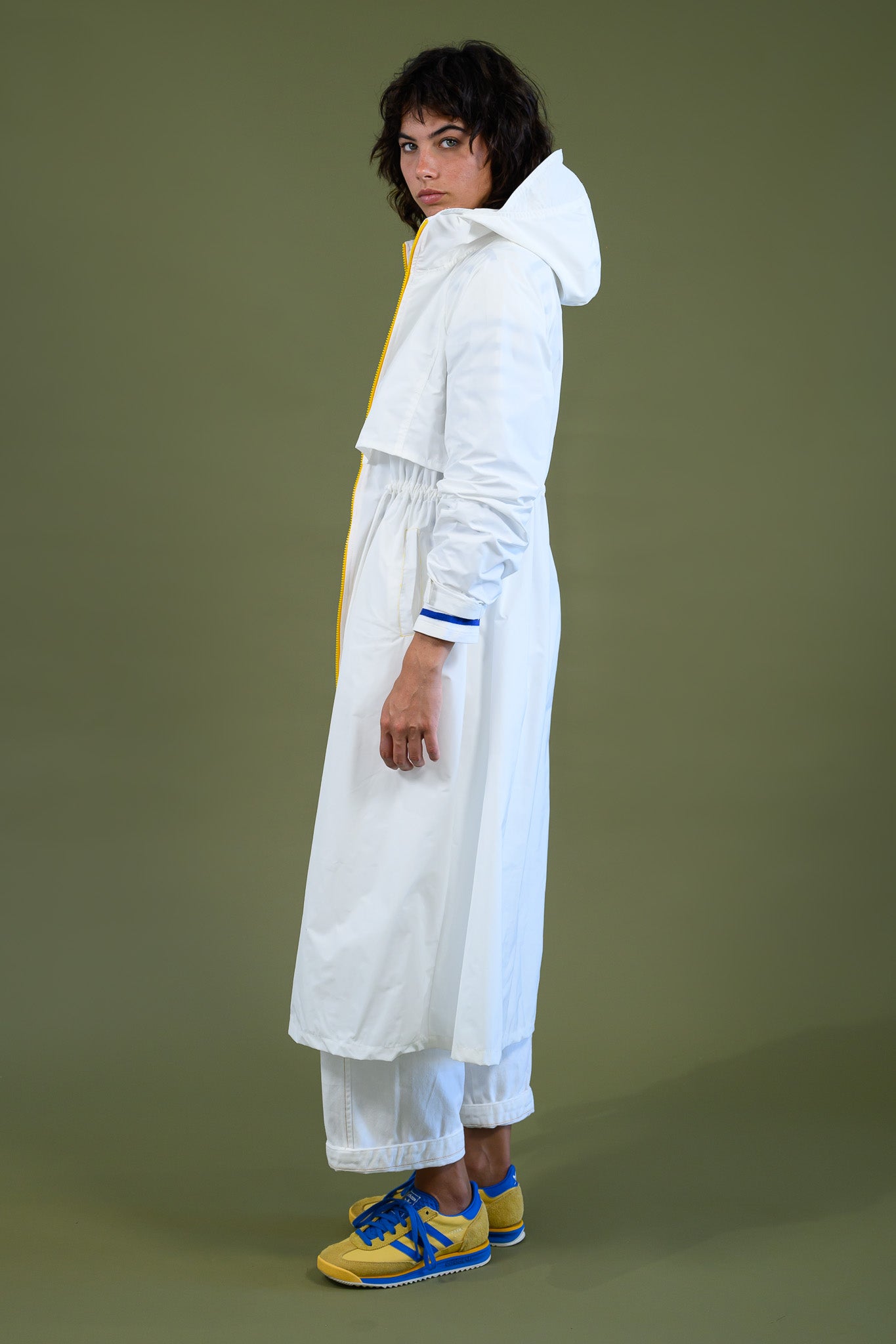 Cloud Breaker Raincoat - White