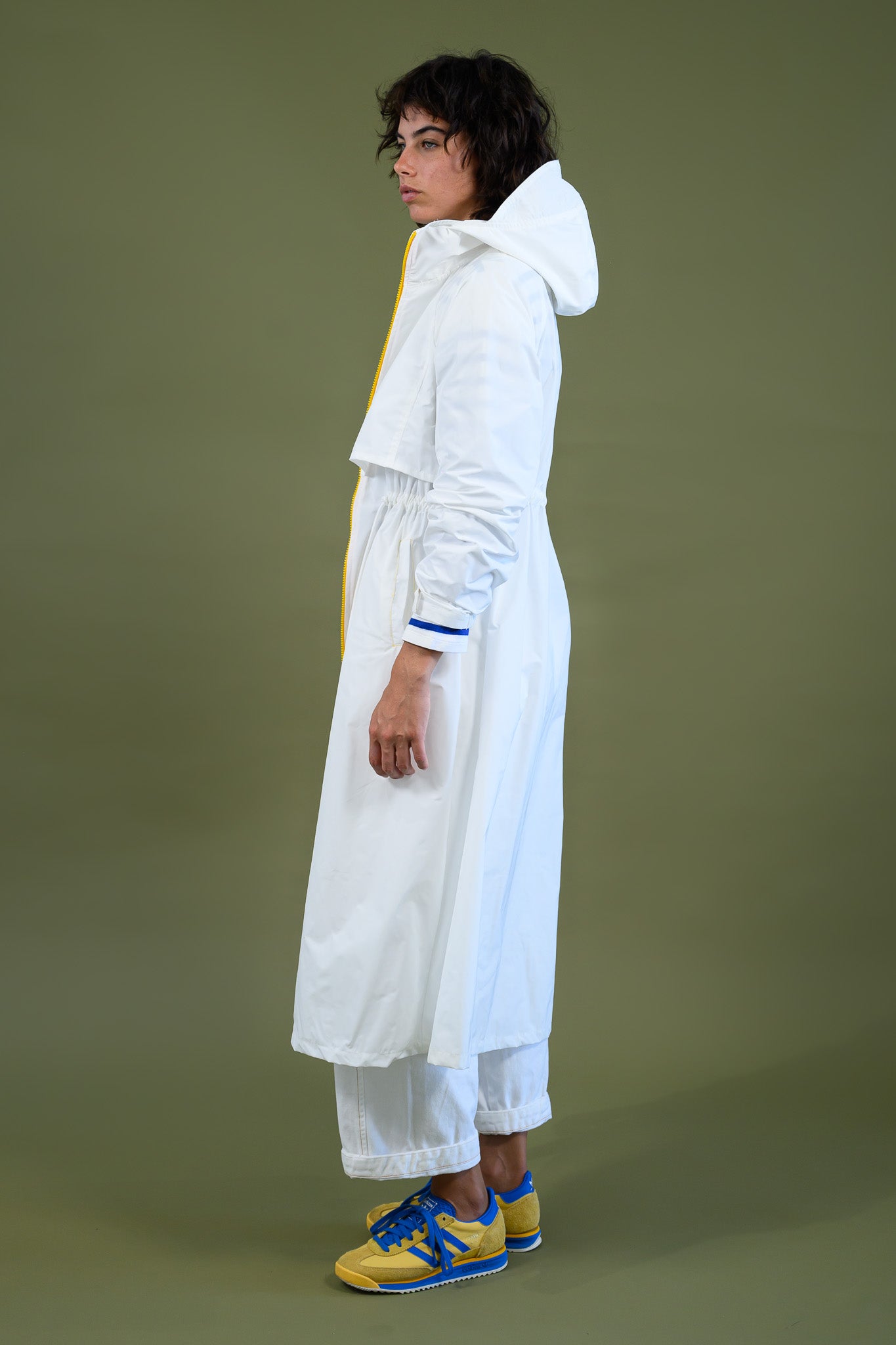 Cloud Breaker Raincoat - White